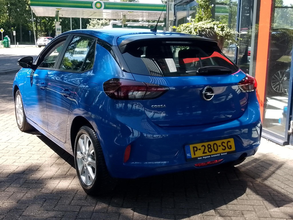 44990898-4.jpg