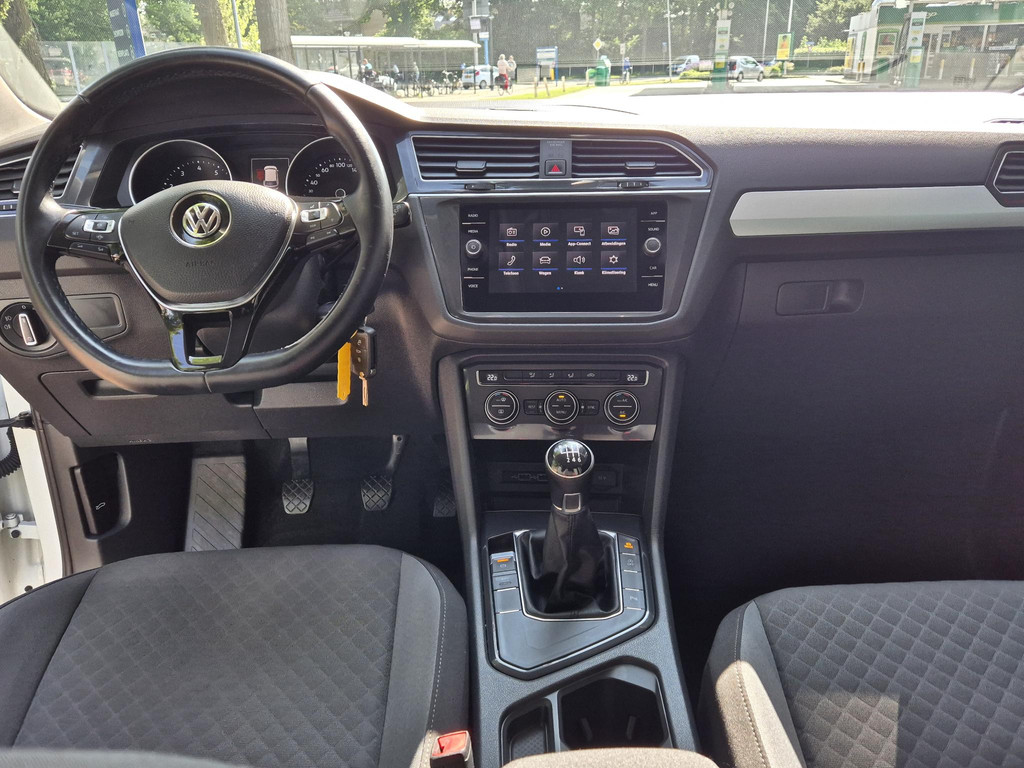 45639431-28.jpg
