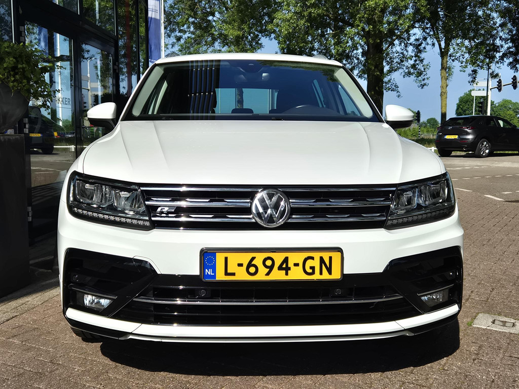 45639431-6.jpg