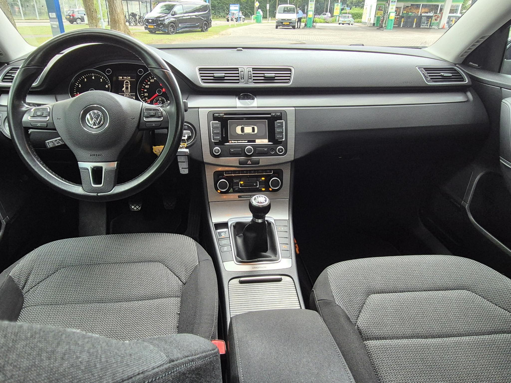 45714875-25.jpg