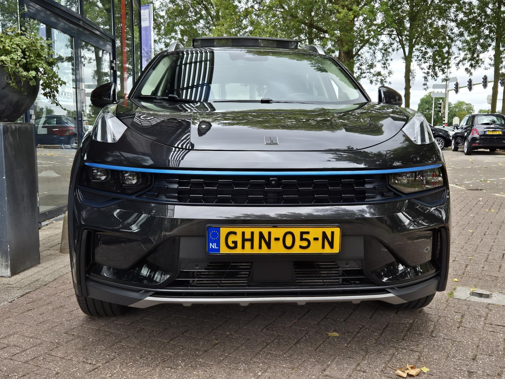 47327146-5.jpg