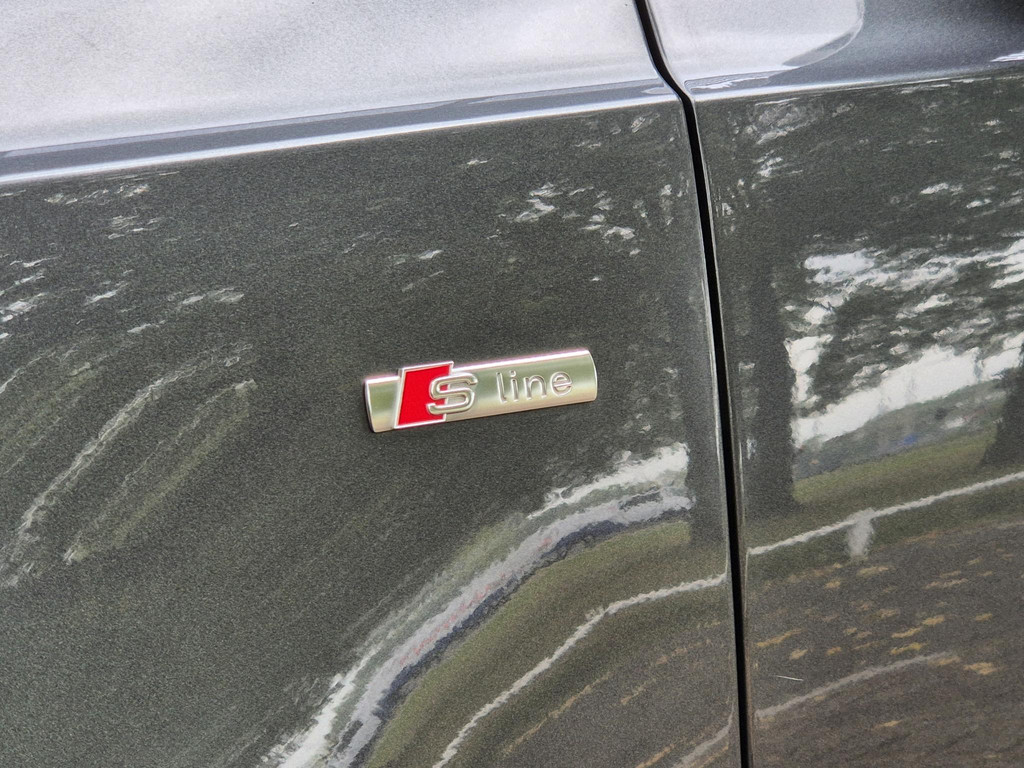 47461052-7.jpg