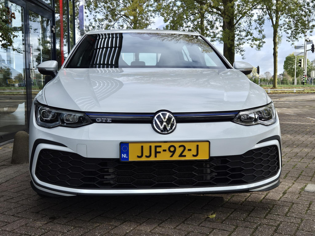 48642787-5.jpg
