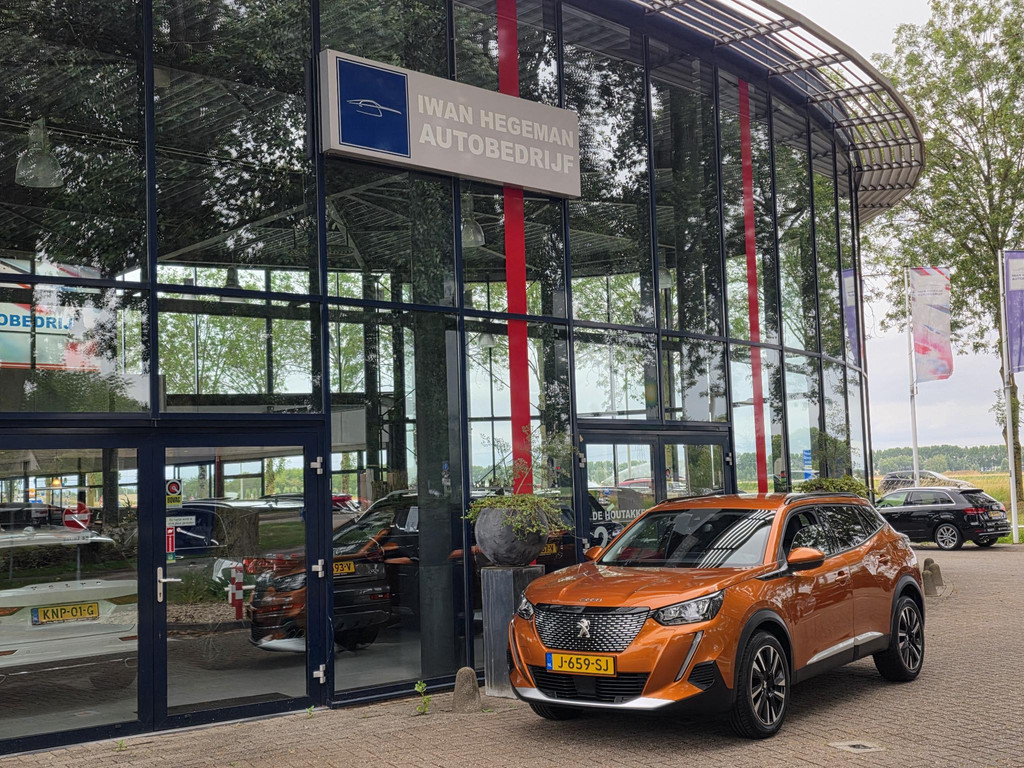54803764-2.jpg