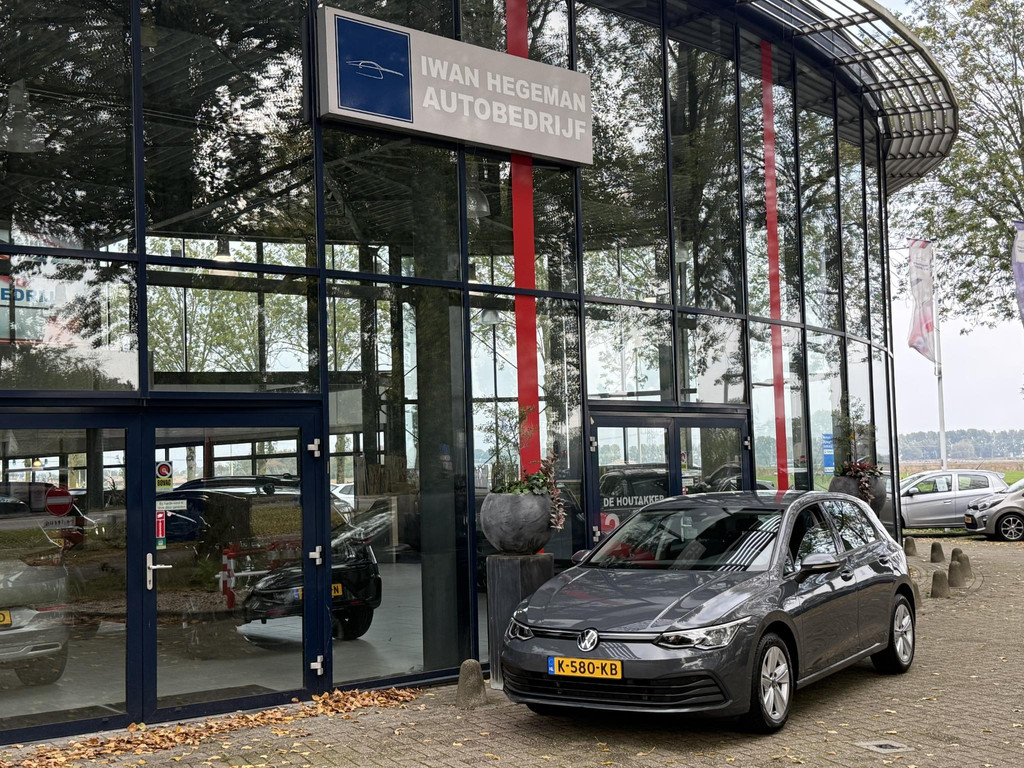 57471563-2.jpg
